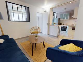 Spolubydlení / 6 rooms apartment · 86 m², Lyon, D Rue de Saint Cyr