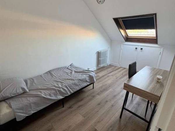Flatsharing / 4-bedroom flat · 72 m², Colombes, Avenue Geneviève Bain / Photo 11
