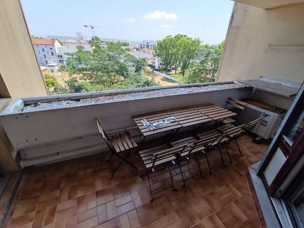 Sous-location / Appartement 7 pièces de 107 m², Vénissieux, Rue Ludovic Bonin / Photo 14