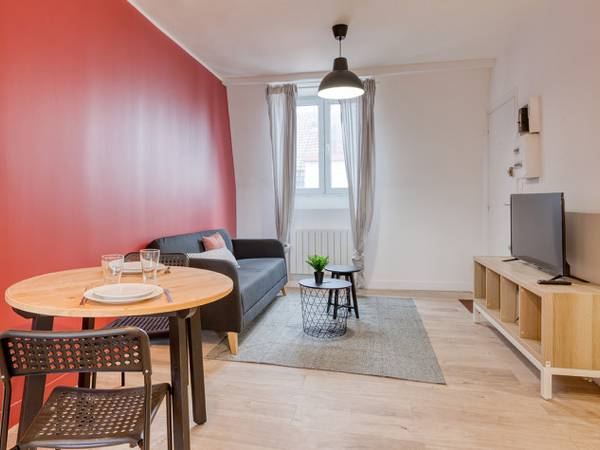 Location / Appartement 2 pièces de 33 m², Roubaix, Rue du Général Chanzy / Photo 2