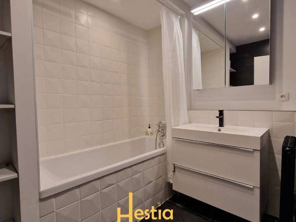 Colocation / Appartement 4 pièces de 90 m², Roubaix, Rue du Coq Français / Photo 8