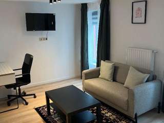 Colocation / 6 rooms house · 18 m², Charleroi, Rue de la Courette