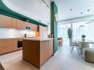 Colocation / 9 rooms apartment · 364 m², Woluwe-Saint-Lambert, Rue Neerveld 107