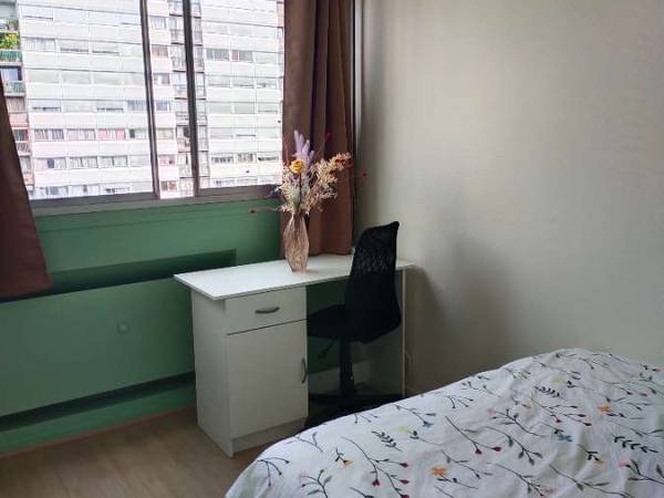 Chambre chez l'habitant / Appartement 4 pièces de 70 m², Fontenay-sous-Bois, Rue Paul Langevin / Photo 4