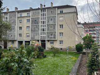 Room share, 5 rooms apartment, Strasbourg