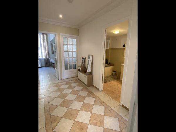 Colocation / Appartement 3 pièces de 65 m², Nice, Rue de Jussieu / Photo 9