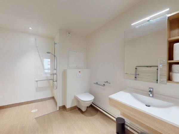 Location / Appartement 2 pièces de 44 m², Asnières-sur-Seine, 9 Rue Pierre Curie, / Photo 12