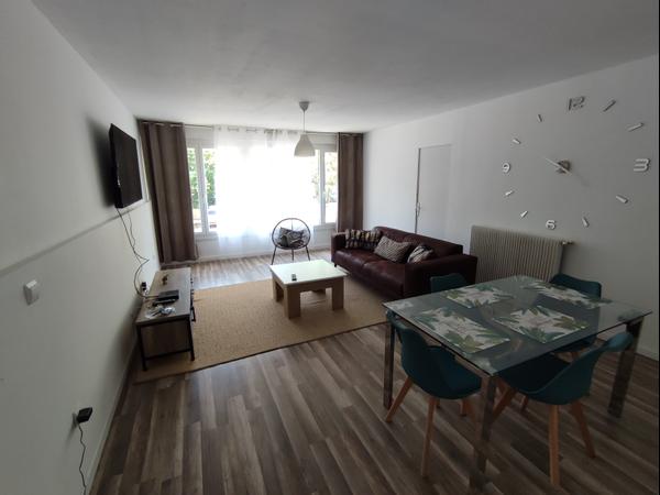 Colocation / Appartement 5 pièces de 90 m², Saint-Herblain, Rue d'Agen / Photo 2