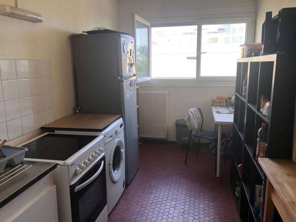 Sous-location / Appartement 4 pièces de 85 m², Ivry-sur-Seine, Rue Barbès / Photo 7
