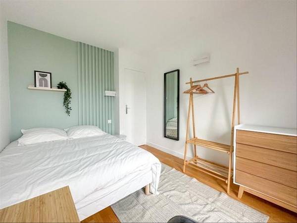 Chambre chez l'habitant / Appartement 1 pièce de 12 m², Paris, Rue Jacques Hillairet / Photo 2