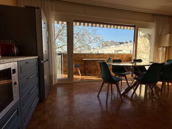 Coliving / Appartement 9 pièces de 190 m², Massy, Allée d'Autriche / Photo 2