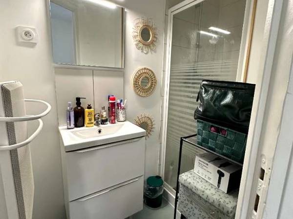 Location / Appartement 2 pièces de 34 m², Sainte-Savine, Rue Gambetta / Photo 7