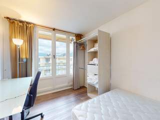 Colocation / Appartement 6 pièces de 86 m², Saint-Martin-d'Hères, Rue du 19 Mars 1962