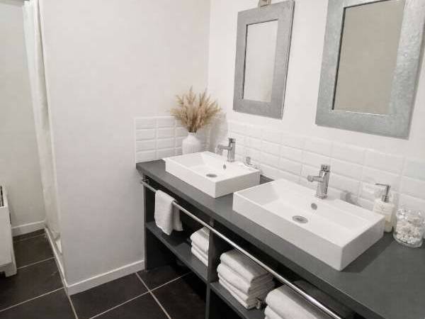 Colocation / Appartement 6 pièces de 84 m², Bordeaux, Rue Poujeau / Photo 5