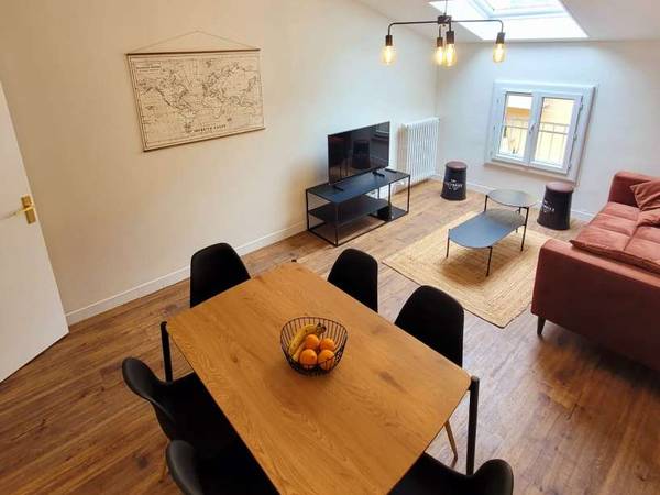 Colocation / Appartement 5 pièces de 94 m², Agen, Rue Grammont / Photo 2