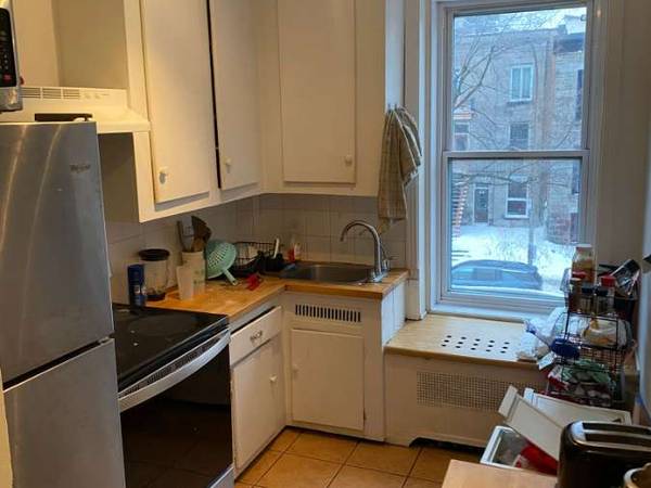 Colocation / Appartement 6 pièces de 75 m², Montréal, Rue Cherrier / Photo 9