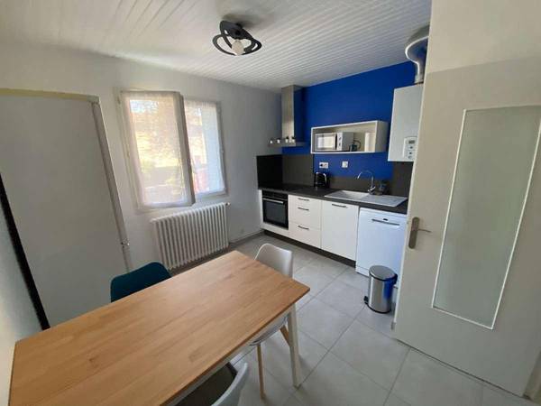 Colocation / Appartement 6 pièces de 71 m², Valence, Avenue de Chabeuil / Photo 3