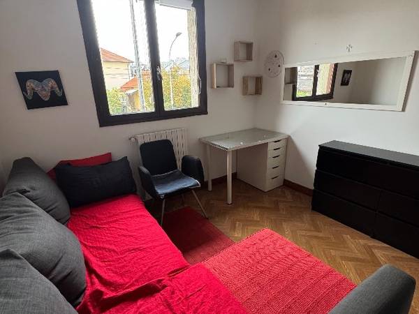 Colocation / Maison 10 pièces de 190 m², Le Blanc-Mesnil, Avenue de l'Espérance / Photo 2