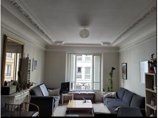 Location / Appartement 6 pièces de 120 m², Paris, Rue des Petits Hôtels