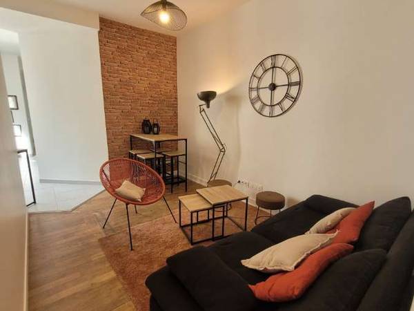 Flatsharing / 6-bedroom flat · 100 m², Valence, Place Aristide Briand / Photo 2