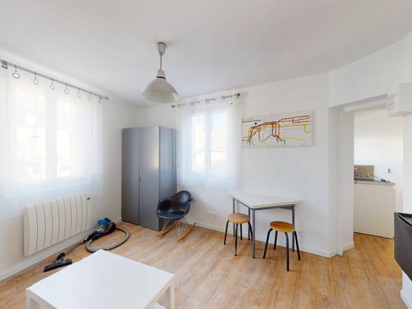 Location / Appartement 1 pièce de 20 m², Tours, Rue Galilée / Photo 2