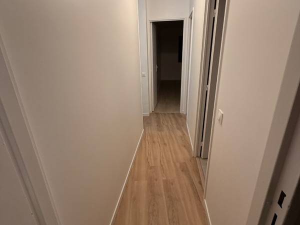 Colocation / Appartement 4 pièces de 80 m², Cergy, Rue du Chemin Dupuis Vert / Photo 10