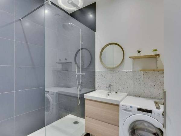 Colocation / Appartement 4 pièces de 70 m², Marseille, Rue Mazenod / Photo 2