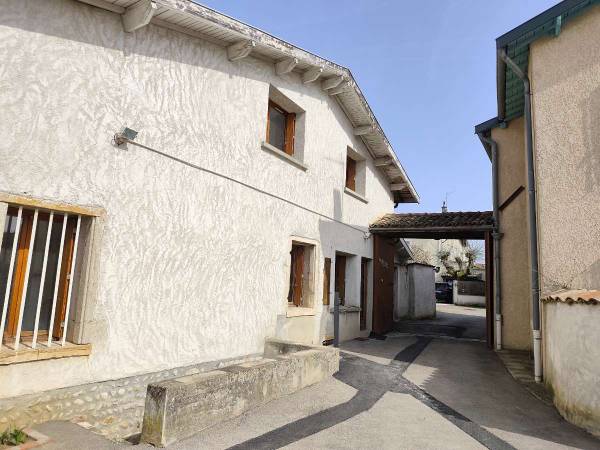 Coliving / Maison 10 pièces de 300 m², Miribel, Impasse du Puits / Photo 9