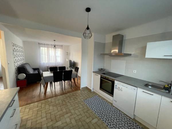 Colocation / Maison 5 pièces de 100 m², Dijon, Rue Beethoven / Photo 2