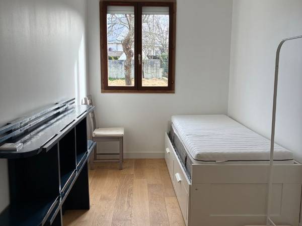 Colocation / Maison 4 pièces de 91 m², Saint-Sébastien-sur-Loire, Rue du 19 Mars 1962 / Photo 7