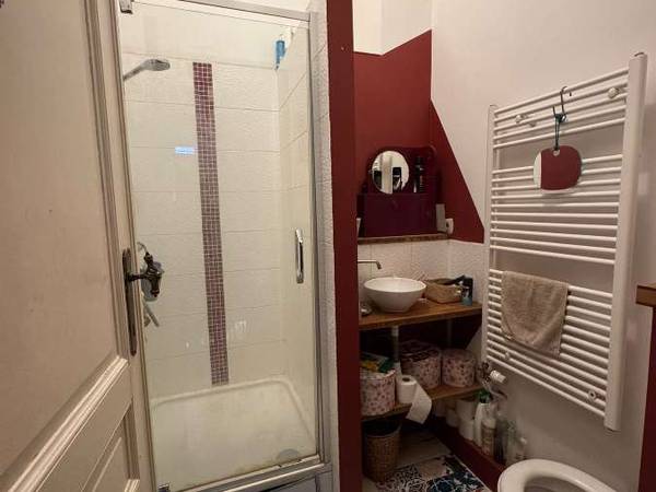 Homestay / 10-bedroom flat · 120 m², Bruxelles, Rue de Savoie / Photo 6