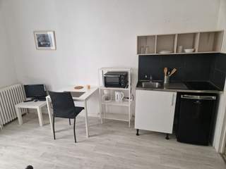 Location / Studio apartment, Vichy