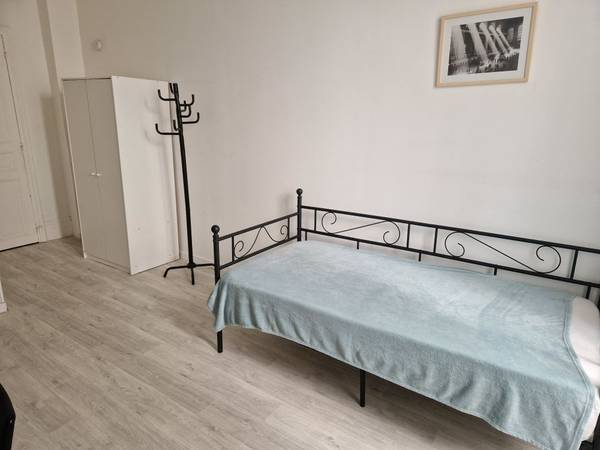 Location / Studio, Vichy / Photo 2