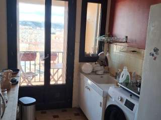 Casa partilhada / 3 rooms building · 65 m², Aix-en-Provence, Rue Lapierre