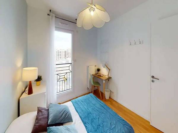 Colocation / Appartement 5 pièces de 85 m², Saint-Ouen-sur-Seine, Rue Toni Morrison / Photo 2