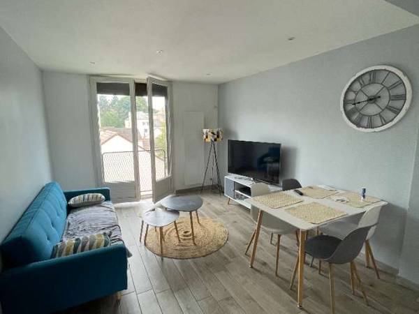 Colocation / Appartement 4 pièces de 62 m², Évreux, Rue de Vernon / Photo 3
