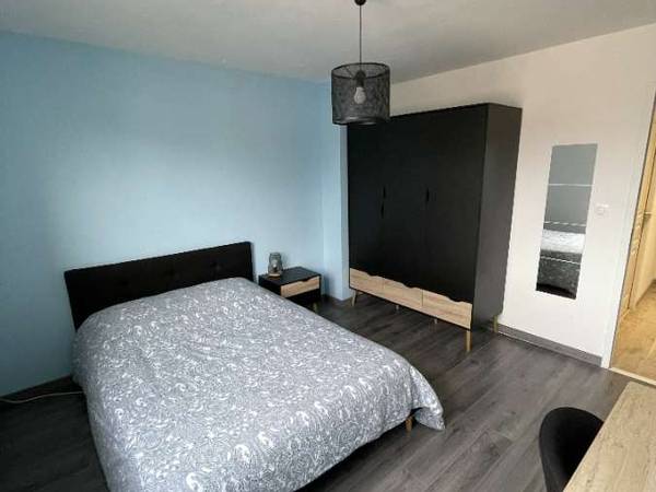 Colocation / Appartement 4 pièces de 62 m², Évreux, Rue de Vernon / Photo 2