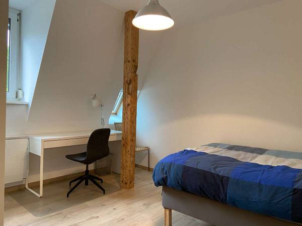 Location / Appartement 5 pièces de 90 m², Mulhouse, Avenue Robert Schuman / Photo 2
