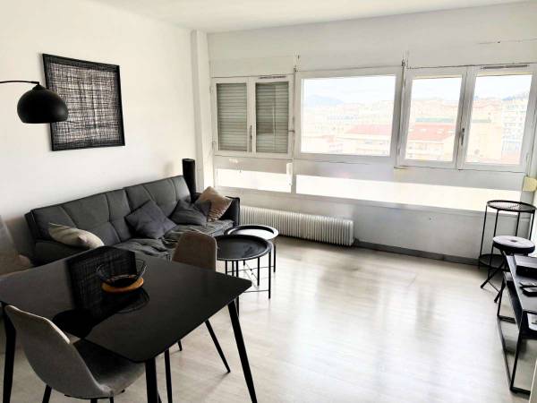 Colocation / Appartement 4 pièces de 64 m², Marseille, Avenue Jules Cantini / Photo 4