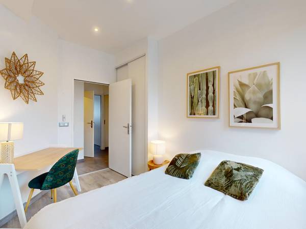 Colocation / Appartement 4 pièces de 78 m², Chambéry, Avenue du Covet / Photo 2