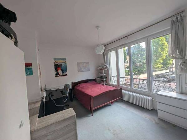 Colocation / Appartement 6 pièces de 136 m², Neuilly-sur-Seine, Rue de Villiers / Photo 2