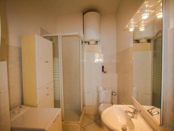 Location / Studio, Arles / Photo 4