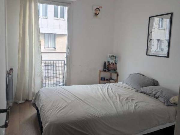 Sous-location / Appartement 6 pièces de 85 m², Paris, Rue Philippe de Girard / Photo 2