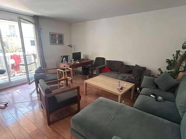 Sous-location / Appartement 6 pièces de 85 m², Paris, Rue Philippe de Girard / Photo 5