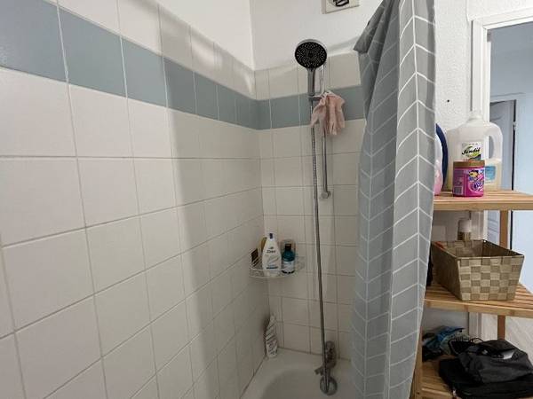 Colocation / Appartement 3 pièces de 72 m², Bordeaux, Rue Gaston Marchou / Photo 12
