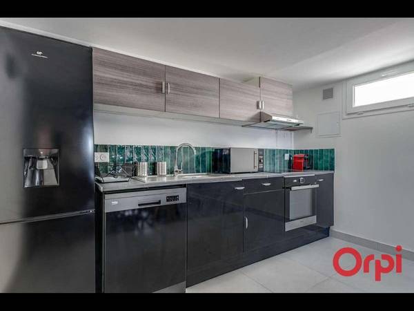 Colocation / Maison 8 pièces de 143 m², Aubervilliers, Avenue des Tilleuls / Photo 2