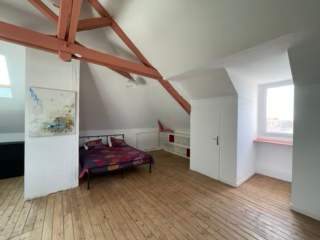 Homestay / 7-bedroom house · 250 m², Sainte-Savine, Avenue du General Gallieni
