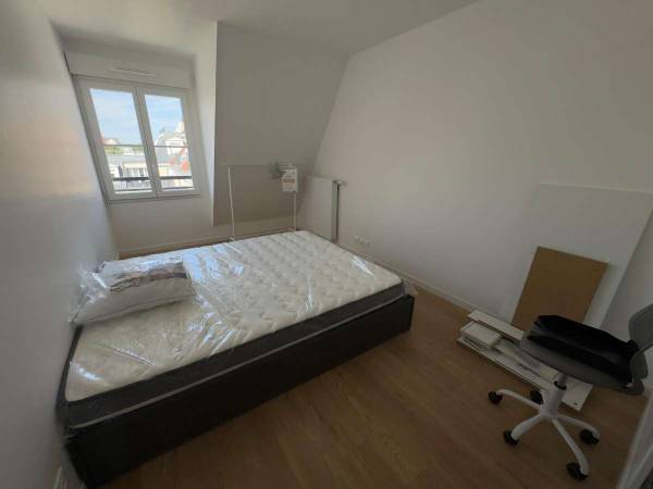 Colocation / Appartement 4 pièces de 90 m², Le Blanc-Mesnil, Avenue Henri Barbusse / Photo 2
