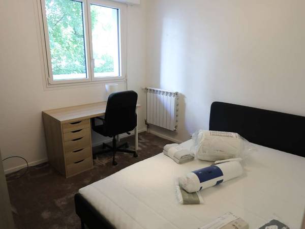 Colocation / Appartement 5 pièces de 89 m², Rennes, Square Armand de la Rouërie / Photo 12