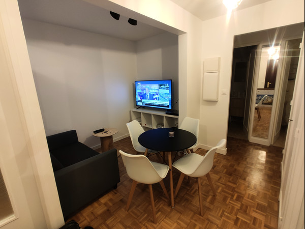 Colocation / Appartement 5 pièces de 70 m², Montreuil, Rue Paul Doumer / Photo 4